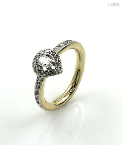 14 kt gold ring with diamonds