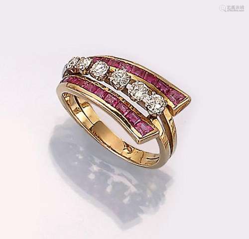 18 kt gold ring with brilliants and rubies