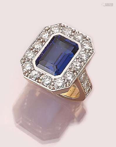 18 kt gold ring with synth. sapphire and brilliants