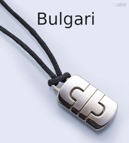 18 kt gold BULGARI pendant