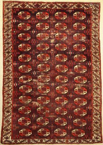P.Tschaudor main carpet antique, Turkmenista n, 18th