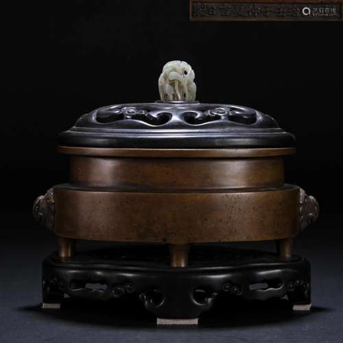 CHINESE BRONZE ROUND CENSER WITH ZITAN JADE KNOT LID AND BAS...