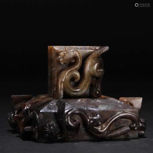 CHINESE ANCIENT JADE BEAST SEAL