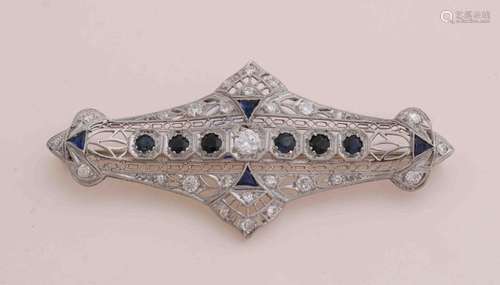 White gold art deco brooch with diamond and sapphire