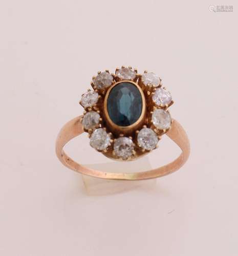 Antique lady Di ring