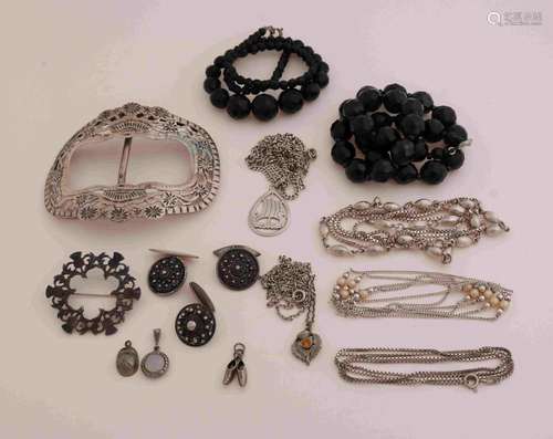 Lot of silver jewelry