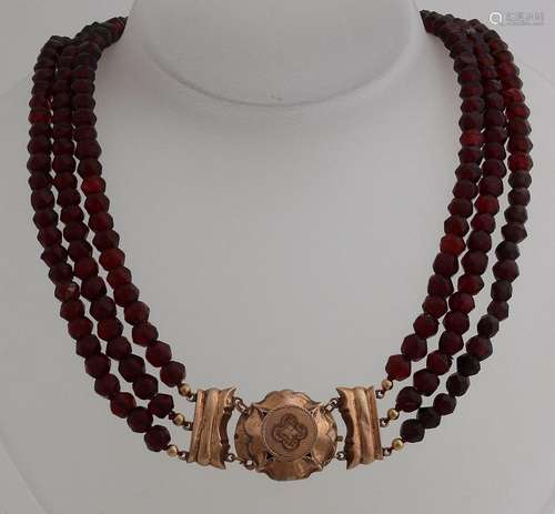 garnet necklace