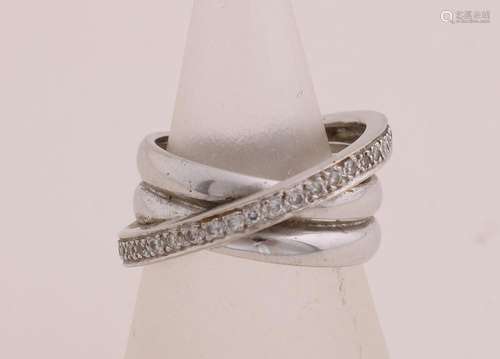 White gold ring with diamond