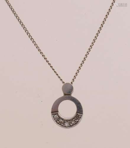 White gold necklace with pendant and diamond