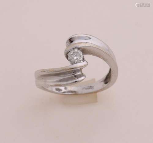 White gold ring with diamond