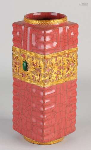 Square Chinese vase, H 23 cm.