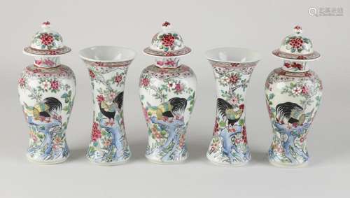 Five-piece small Chinese cabinet set, H 12 - 16 cm.