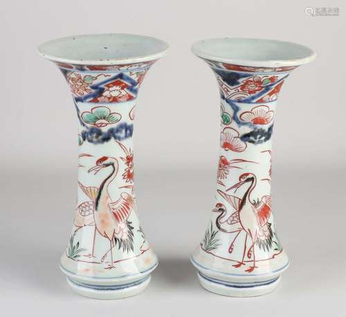 Two 18th century Japanese or Chinese vases, H 25 cm.