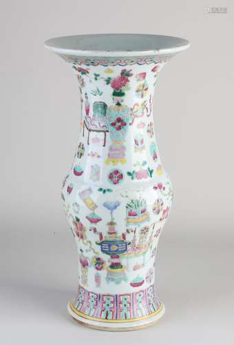 Chinese Family Rose vase, H 39.6 cm.