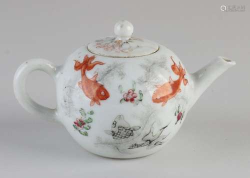 18th century Chinese teapot