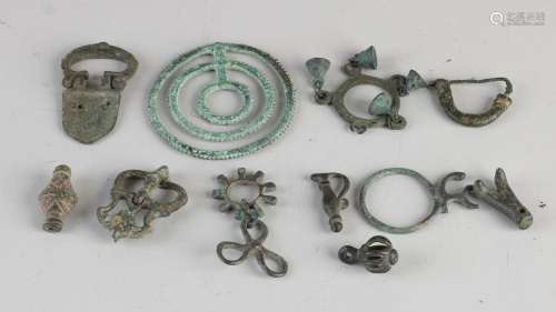 11x Luristan archaeological finds