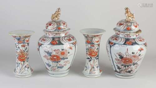 4-piece Imari cabinet set