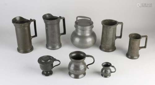 Lot of antique pewter (8x)