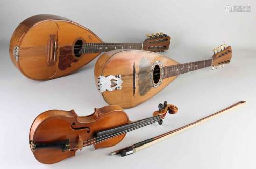 3x Antique musical instrument