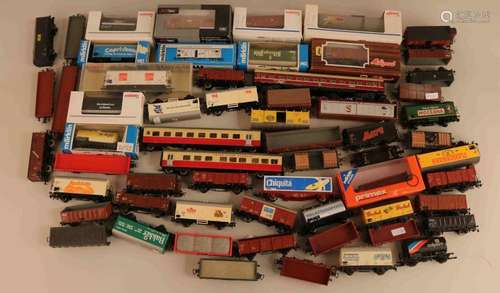 Large lot of wagons etc.