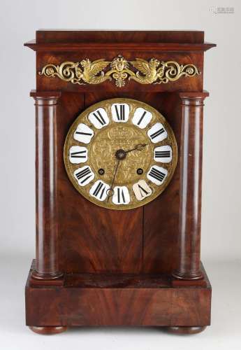 Antique table clock, 1820