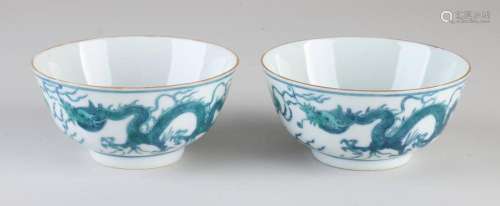 Two Chinese bowls Ø 11.4 cm.