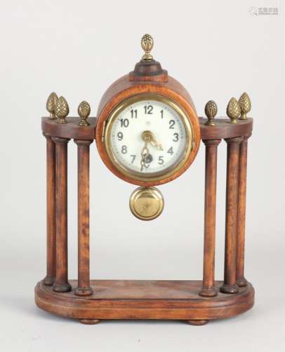 Small column clock (Josephientje), 1920