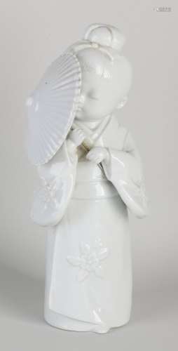 Chinese blanc de chine figure, H 22.5 cm.