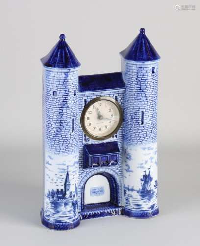 Porcelain Delft blue clock, 1920