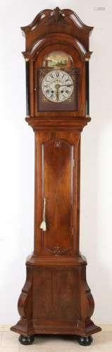 Longcase clock, H 255 cm.