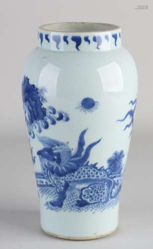 Chinese vase, H 21 cm.