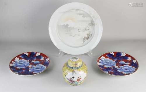 4x Old Japanese/Chinese porcelain