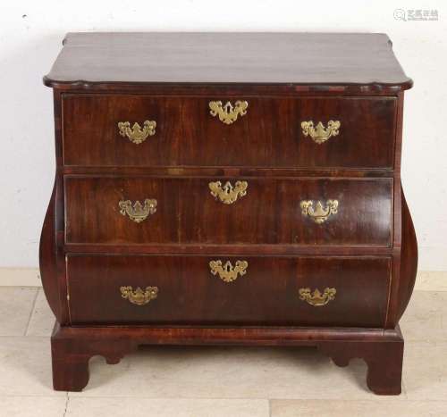 Dutch chest of drawers, 1770