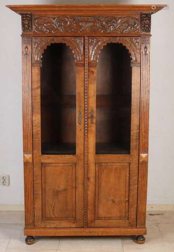 Two-door display cabinet