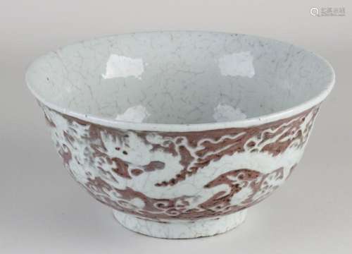 Chinese dragon bowl Ø 21.5 cm.