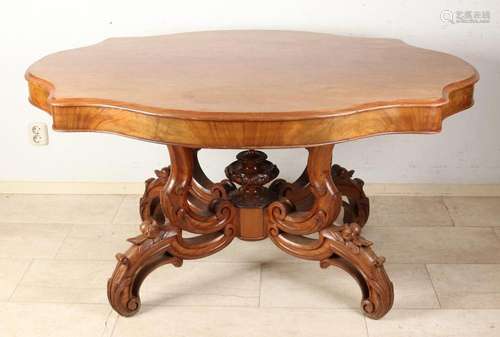 Antique spider head table