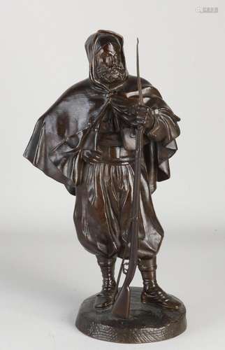 Emile Duhousset, Bronze soldier