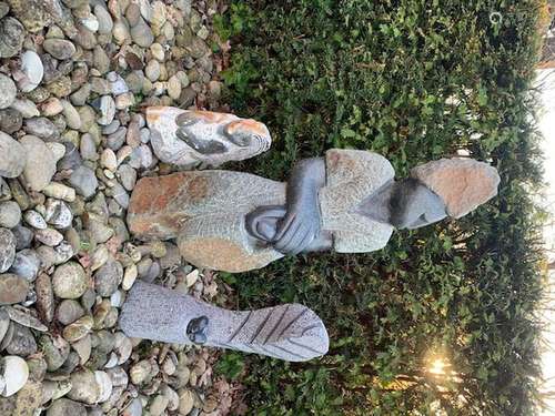 3x Natural stone statues