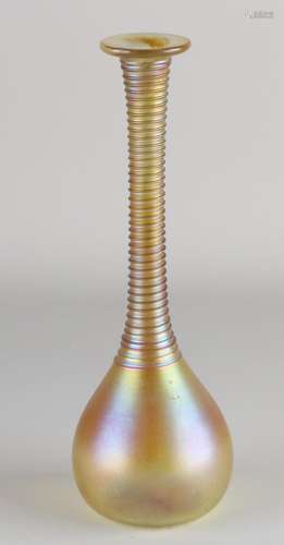 Antique Lutz vase, 1910