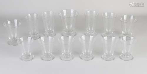 Lot Baccarat glasses (13x)