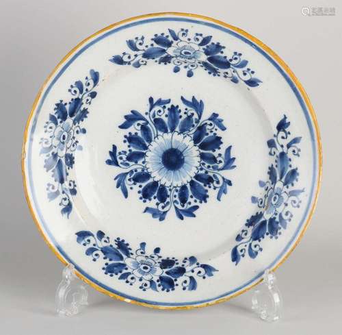 18th century Delft dish Ø 29.5 cm.