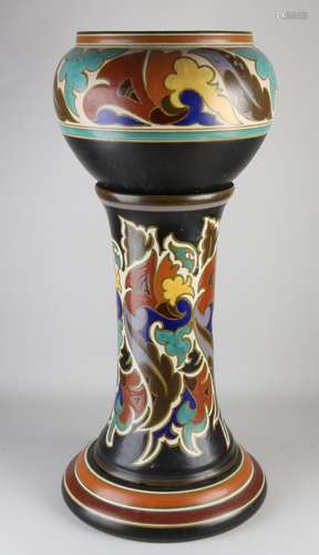 Antique earthenware column + flower pot, 1920