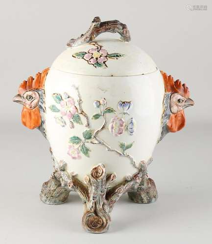 Antique German majolica lidded pot, H 31 cm.