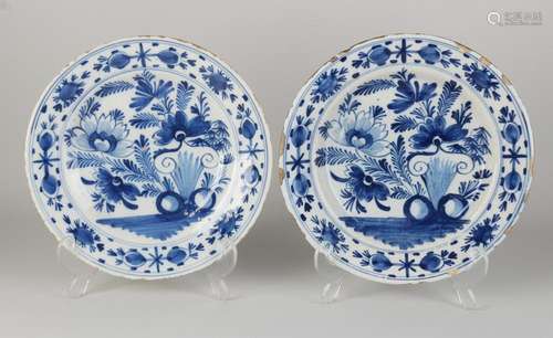 Two Delft plates Ø 22.7 cm.