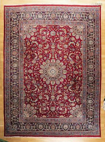 ANTIQUE PERSIAN MASHAD RUG