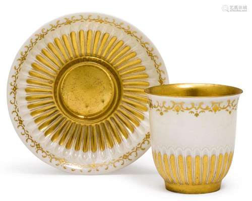 BÖTTGER PORCELAIN CHOCOLATE CUP