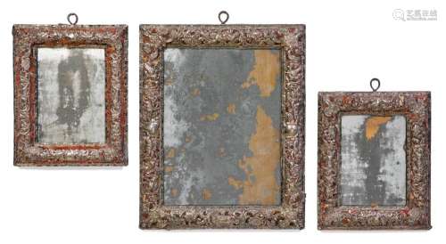 SET OF THREE MIRRORS WITH SILVER MOUNT