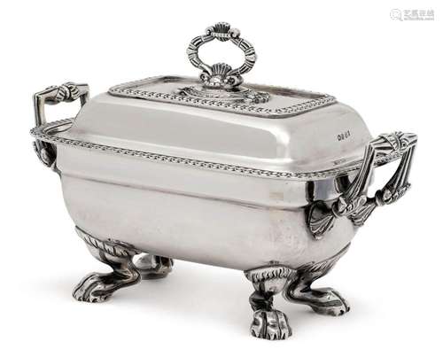 SMALL LIDDED TUREEN ON FEET