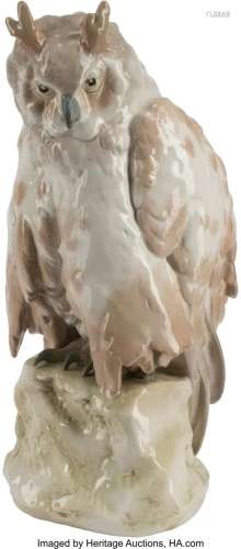 A Continental Porcelain Owl Figure 21 x 10 x 9 i