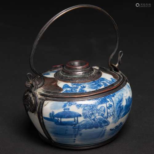 Recipiente o quemador en porcelana china azul y blanca. Trab...